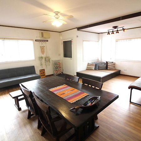 Hotel Whale Okinawa Kadena Exteriér fotografie